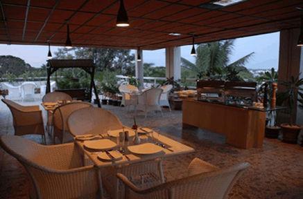 Hotel Bhagyalaxmi Shirdi Ristorante foto