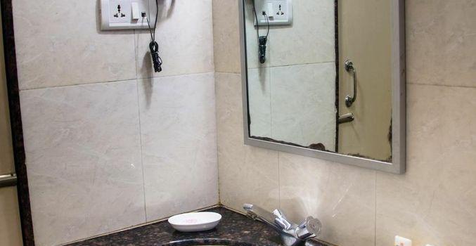 Hotel Bhagyalaxmi Shirdi Esterno foto
