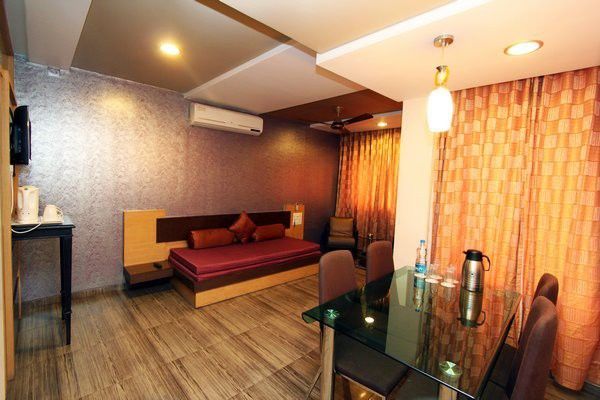 Hotel Bhagyalaxmi Shirdi Esterno foto